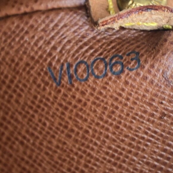 LOUIS VUITTON Logo Drouot Shoulder Bag Monogram Leather Brown - Picture 15 of 15